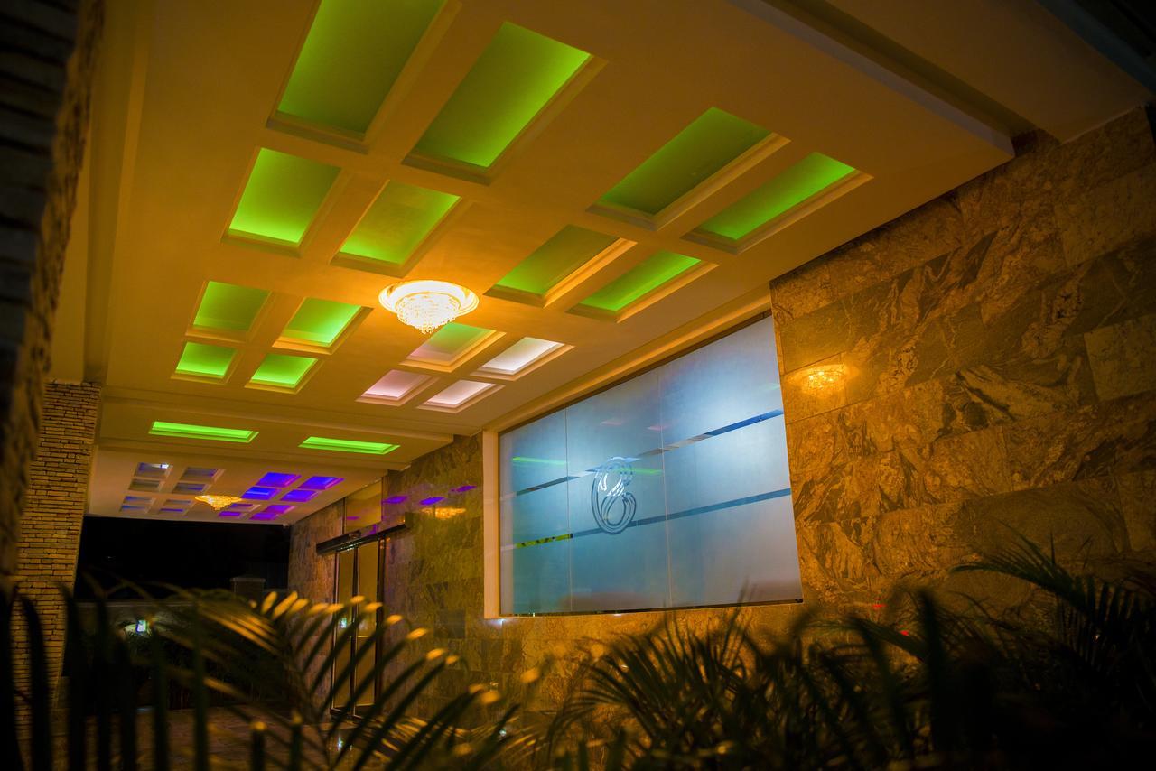 Cubana Suites Mobushipe Exterior photo